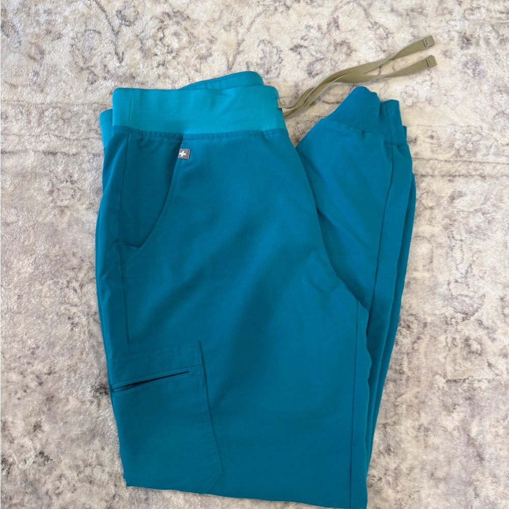 Figs Caribbean Blue High Waisted Joggers and Two Scrub Tops